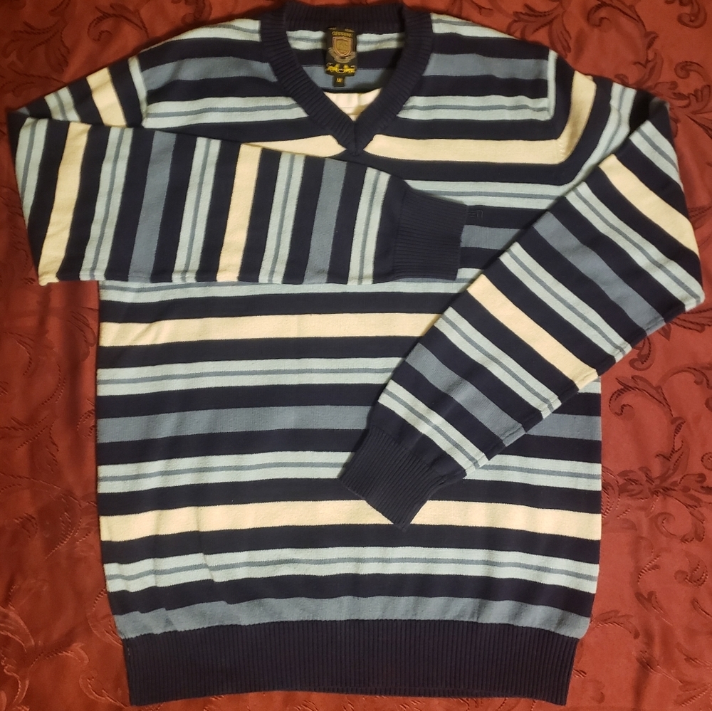 Men's long sleeve sweater